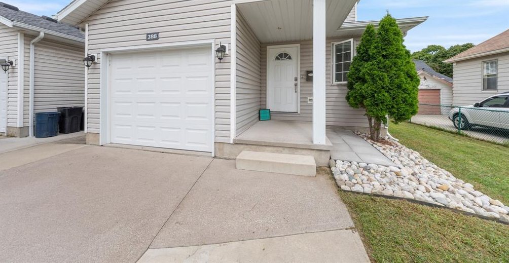 288 Maxwell Street, Sarnia